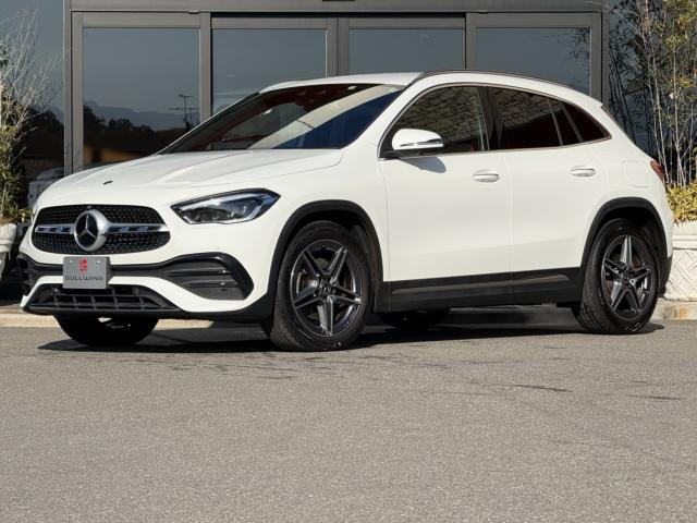 GLAクラス GLA200d 4マチック AMGライン 4WD