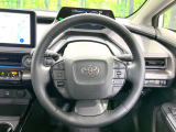 【純正革巻きステアリング】上質な革を使用することで、手にしっかり馴染みとても運転しやすいハンドルです♪