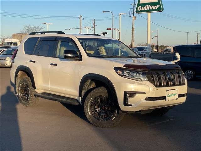 ランドクルーザープラド2.8 TX ディーゼル 4WD4WD サンルーフ