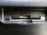 【ETC車載器】高速道路をノンストップ♪ETC車載機装着済です!もう、ドライブには、欠かせないパートナーですね!弊社整備時に、セットアップ(ユーザー登録)いたしますので、納車日から、すぐに使えますヨ!
