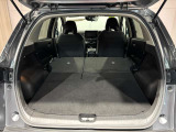 リヤシートを倒した状態です☆荷物もたくさん載せられます♪