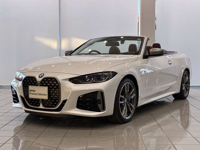 4シリーズカブリオレM440i Xドライブ 4WD