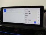 ディスプレイオーディオを装備。スマホとクルマをつなぐことで、これまでのナビに加えて、いろんなサービスが楽しめます。