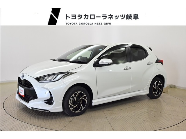 ヤリス1.5 ハイブリッド Z E-Four 4WD