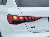 保証期間中は、全国どこでも24時間のロードサービスでお客様とお車をサポート!走って楽しいAudi車での遠方ドライブも、全国の正規ディーラー網で協力にバックアップいたします!