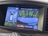 【アラウンドビューモニター】専用のカメラにより、上から見下ろしたような視点で360度クルマの周囲を確認することができます☆死角部分も確認しやすく、狭い場所での切り返しや駐車もスムーズに行えます。