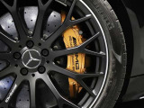 AMGカーボンセラミックブレーキ&AMG21インチAW装着になります!