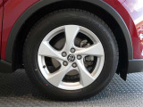 R7年式夏タイヤ215/60R17ダンロップ製です。