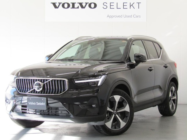 XC40ウルトラ B4 AWD 4WD