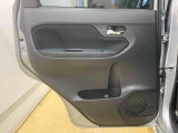 WEB掲載時にはお車に付いている装備と、様々な写真をたくさん載せるように心がけております。1台1台特徴をとらえたキャッチコメントを掲載しています。