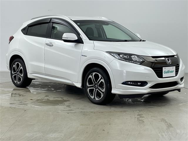 ヴェゼル1.5 ハイブリッド Z ホンダセンシング 4WD本革シート