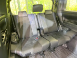 3列目シートはもちろん状態良好☆大人でもゆったりと座って頂けますので、大人数でのお出かけもラクラクです♪ご家族で、気の知れた仲間で、ドライブに行くのが楽しみですね♪
