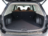 広々としたラゲージスペースを備えています。大きなものや長さのある荷物もしっかりと積み込めます。