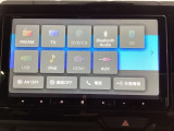 ナビゲーションはフルセグTV対応のメモリーナビ(社外品)を搭載しています。Bluetoothオーディオ機能がありますので、スマートフォンなどの音楽も再生できます。