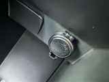 シガーソケット用の充電器が使用可能です!