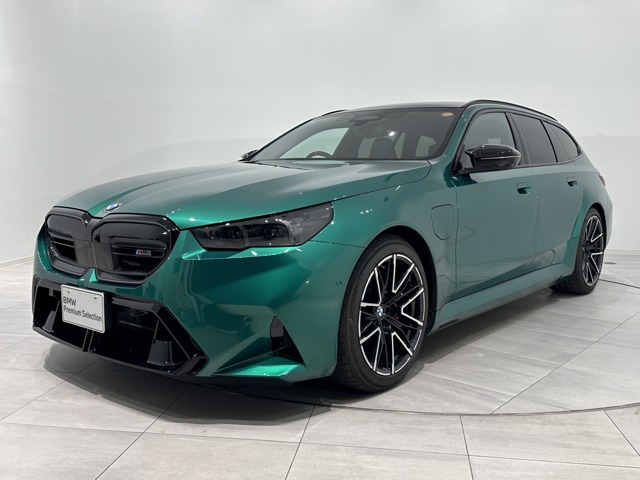 M5ツーリング4.4 4WD