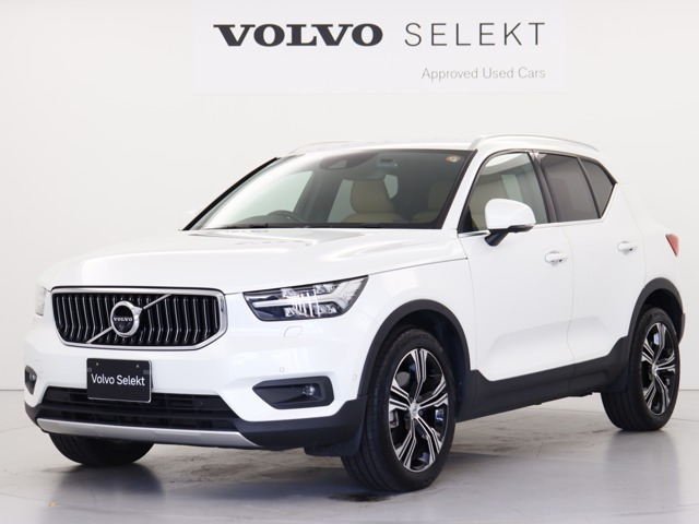 XC40 B4 AWD インスクリプション 4WD 