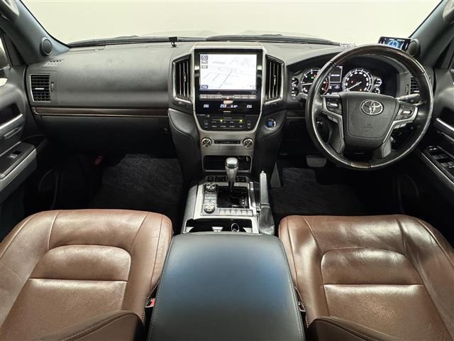 トヨタ ランドクルーザー200 4.6 ZX 4WD 4WD 本革シート の中古車詳細