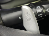 【パドルシフト(AT車)】MT車と同じように好きなギアで走ることができます!ステアリングから手を離さずに指先だけでシフト操作ができ、よりスポーティな走りをお楽しみいただけます。