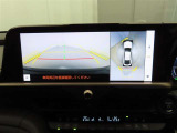 バックモニターを装備しています。車庫入れ時等に車両後方が確認出来るのでとても便利です。