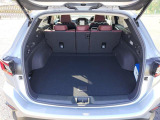 トランクスペース広々!