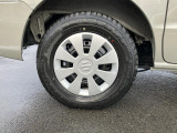 タイヤ溝も充分ございます。