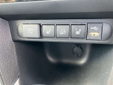 シートヒーター(運転席、助手席)