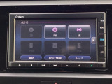 ホンダ純正ナビ♪■フルセグTVやBluetoothで音楽が聴ける!■お手持ちのケータイから音楽を楽しむのにケーブルは抜き差し不要♪CDを入れ替える手間もなくなります!