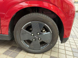 純正アルミホイールとなっております。