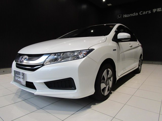 グレイス1.5 ハイブリッド DX