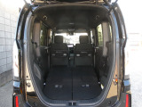 ◆リアシートを使用しない時はこの通り更に広々ラゲッジスペースの出来上がりです、たくさんの荷物が積み込み可能です!