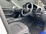 A3スポーツバック 30 TFSI シグネチャーエディション 修復歴無し