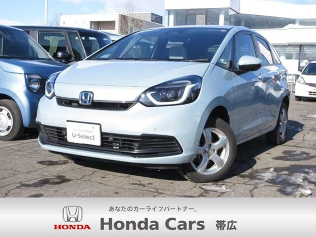 フィット  1.5 e:HEV ホーム 4WD