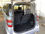 リアシートがあっても、しっかり荷物を積む事ができます。