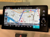 アンドロイドオート・アップルカープレイ対応純正ナビ搭載です。知らない道も安心ですね!