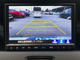 バックカメラ装着済!死角になりやすい後方もとても見やすいです☆車庫入れに自信がない方や縦列駐車が苦手な方にも、オススメ装備です!安心度もアップ!