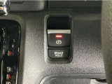パーキングブレーキはスマートな電子制御式と合わせて渋滞時等にブレーキペダルから足を離しても停車状態を保持してくれるオートブレーキホールド機能で運転が楽になります。スタートはアクセルペダルを踏むだけ