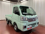 乗り降りも運転もしやすい快適な室内空間。