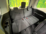 3列目シートはもちろん状態良好☆大人でもゆったりと座って頂けますので、大人数でのお出かけもラクラクです♪ご家族で、気の知れた仲間で、ドライブに行くのが楽しみですね♪