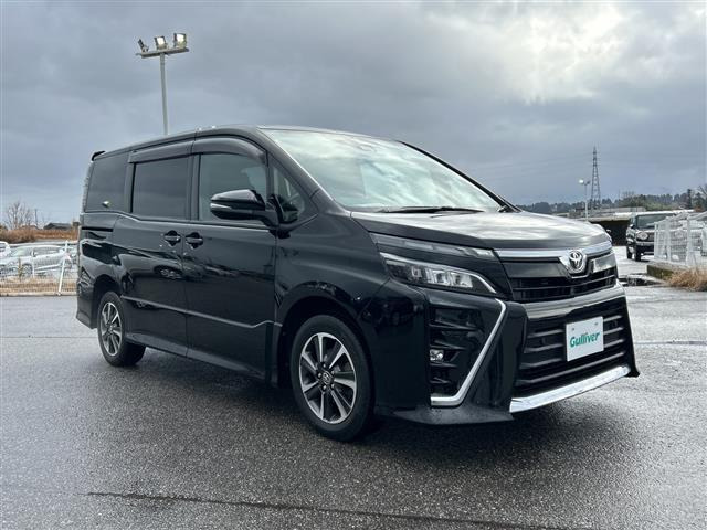 ヴォクシー2.0 ZS 4WD修復歴無し