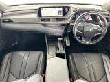 ES 300h Fスポーツ 本革シート サンルーフ