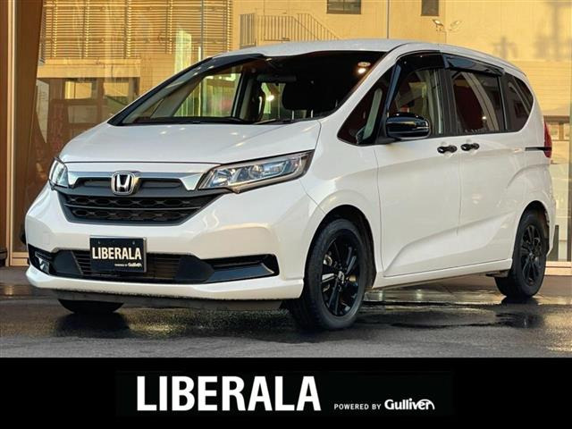 フリード1.5 ハイブリッド G ブラックスタイルワンオーナー 修復歴無し