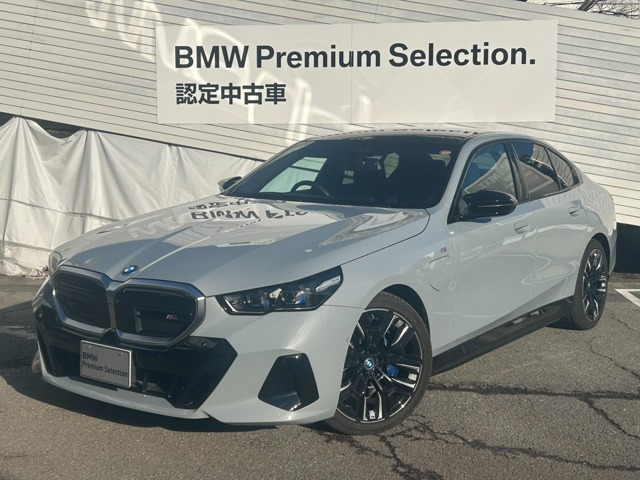 i5M60 xドライブ 4WD