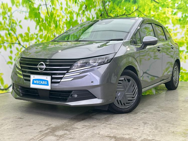 日産 ノート 1.2 X の中古車詳細 (4,550km, ダークメタルグレー(M