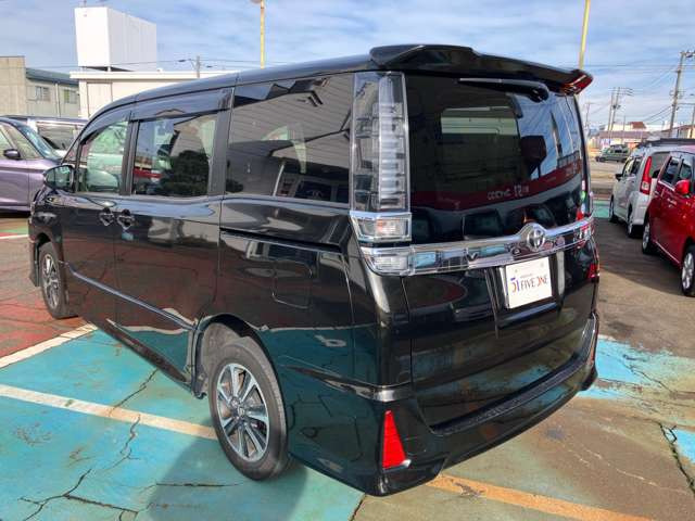 トヨタ ヴォクシー 2.0 ZS 4WD の中古車詳細 (58,000km, イナズマス