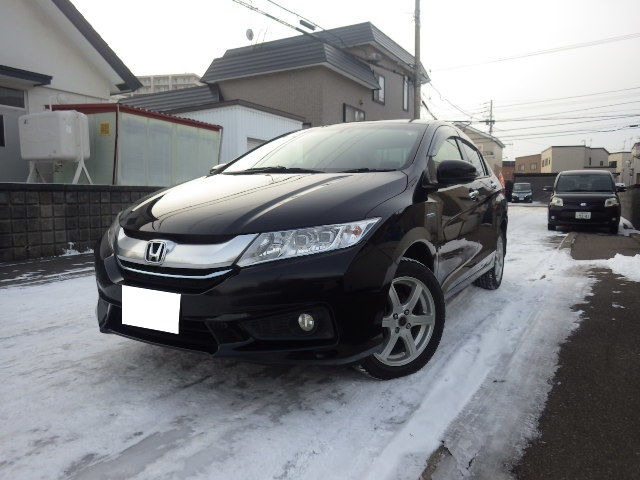 グレイス1.5 ハイブリッド EX 4WD社外ナビ フルセグTV バックカメラ