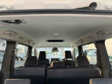 天井をじっくり見る機会は少ないですが、それだけに気になる部分ですね。車を購入する際のチェックポイントの1つです。