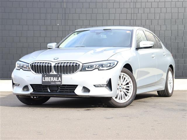 3シリーズセダン318i 40th アニバーサリーエディション本革シート ワンオーナー