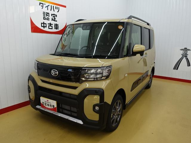 タント ファンクロス 4WD 