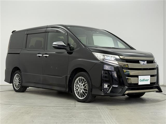 ノア1.8 ハイブリッド Si W×B III修復歴無し